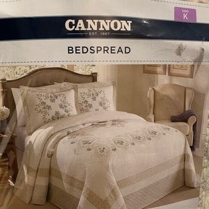 Cannon Embroidered Bedspread king size